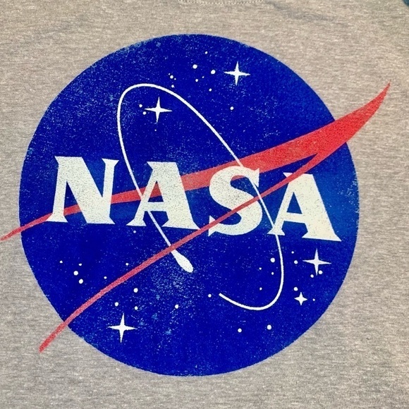 NASA T-Shirt XL Fifth Sun Grey Blue Red White Graphic Design NASA Cotton - Picture 6 of 14